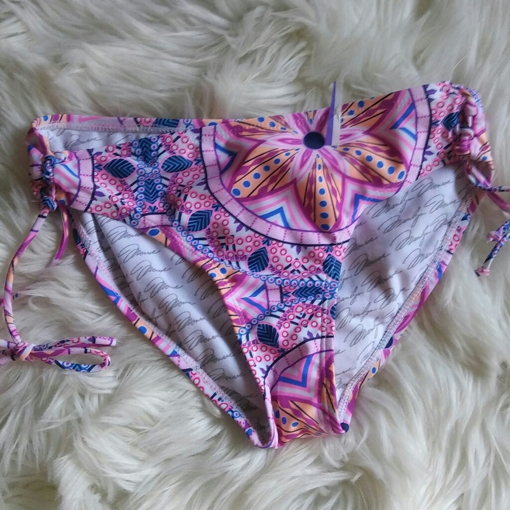 Marilyn Monroe Floral Mandela Bikini Bottom Size M